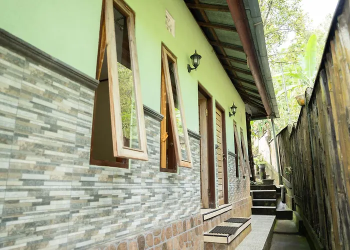 Kubu Guest house *
